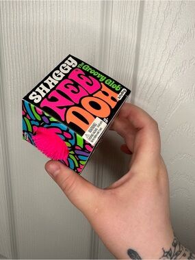 NeeDoh The Groovy Glob Squish Stress Ball Toy Nee Doh - Hot Pink